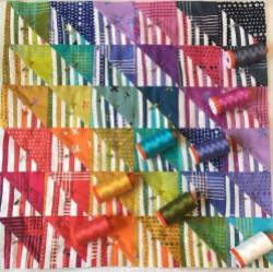 Rainbow quilt a cura di Casey Taylor, tessuti Chroma by AG e filati Aurifil
